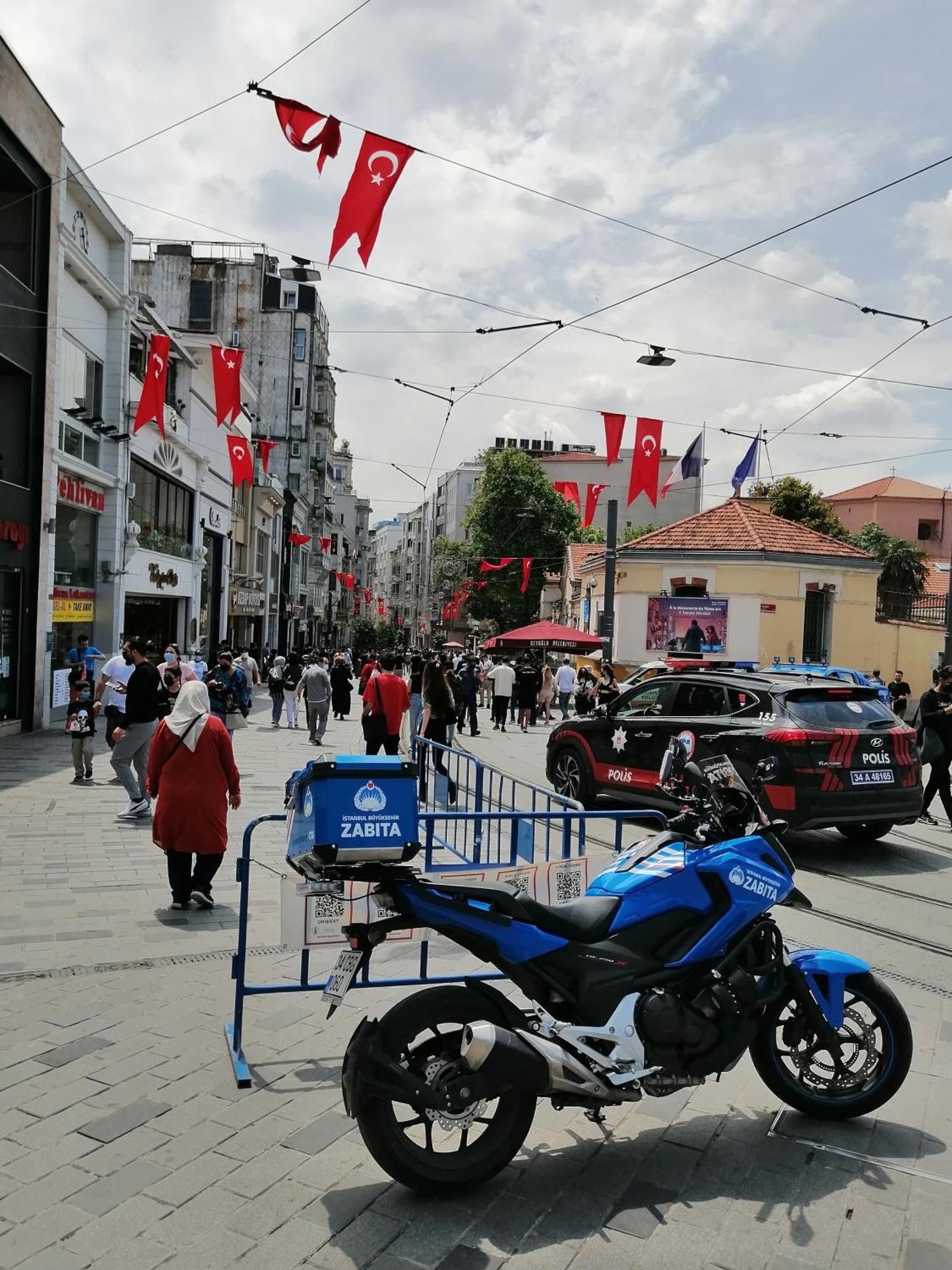 Taksim Park Hotel Истанбул Екстериор снимка