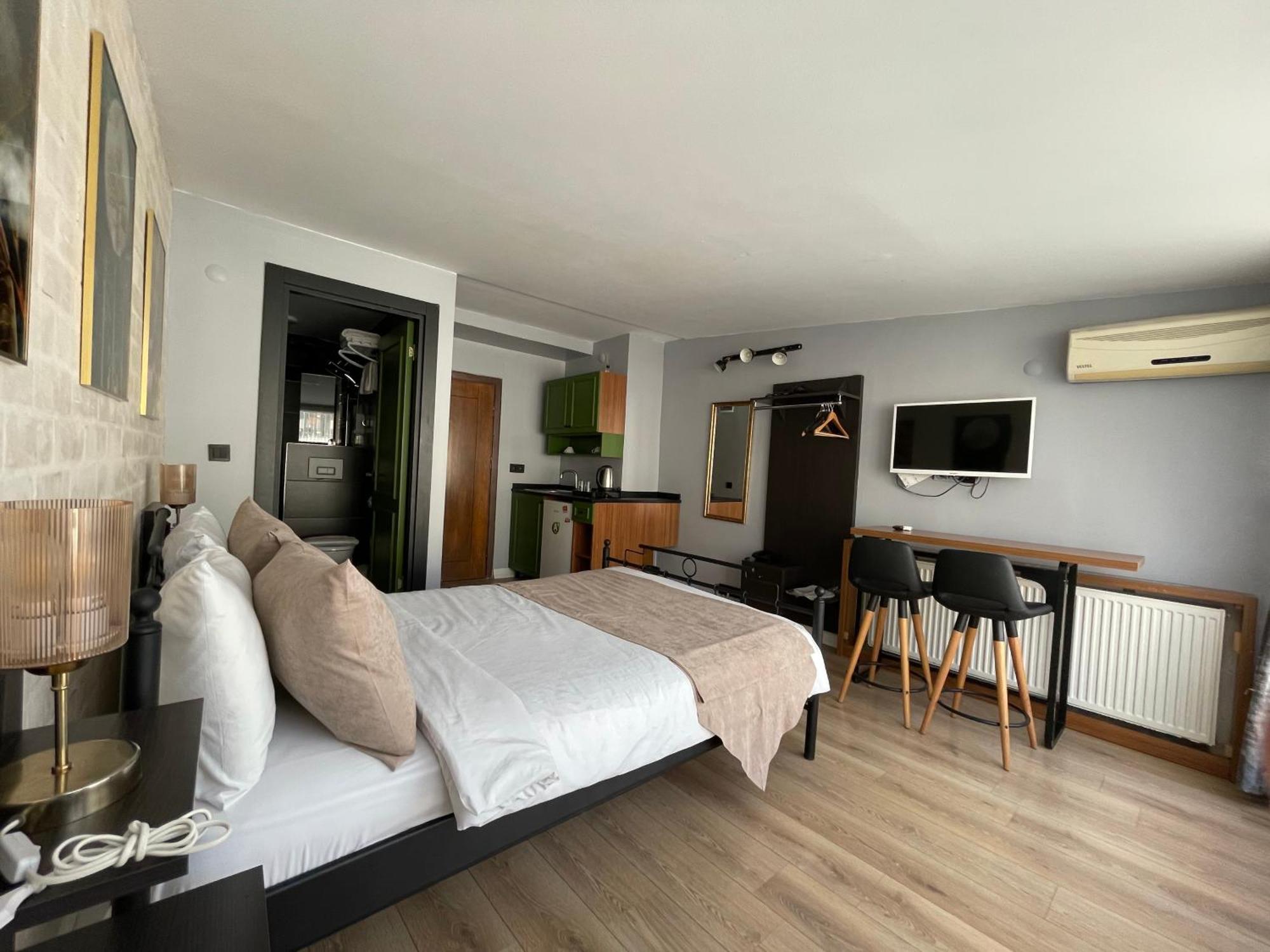 Taksim Park Hotel Истанбул Екстериор снимка