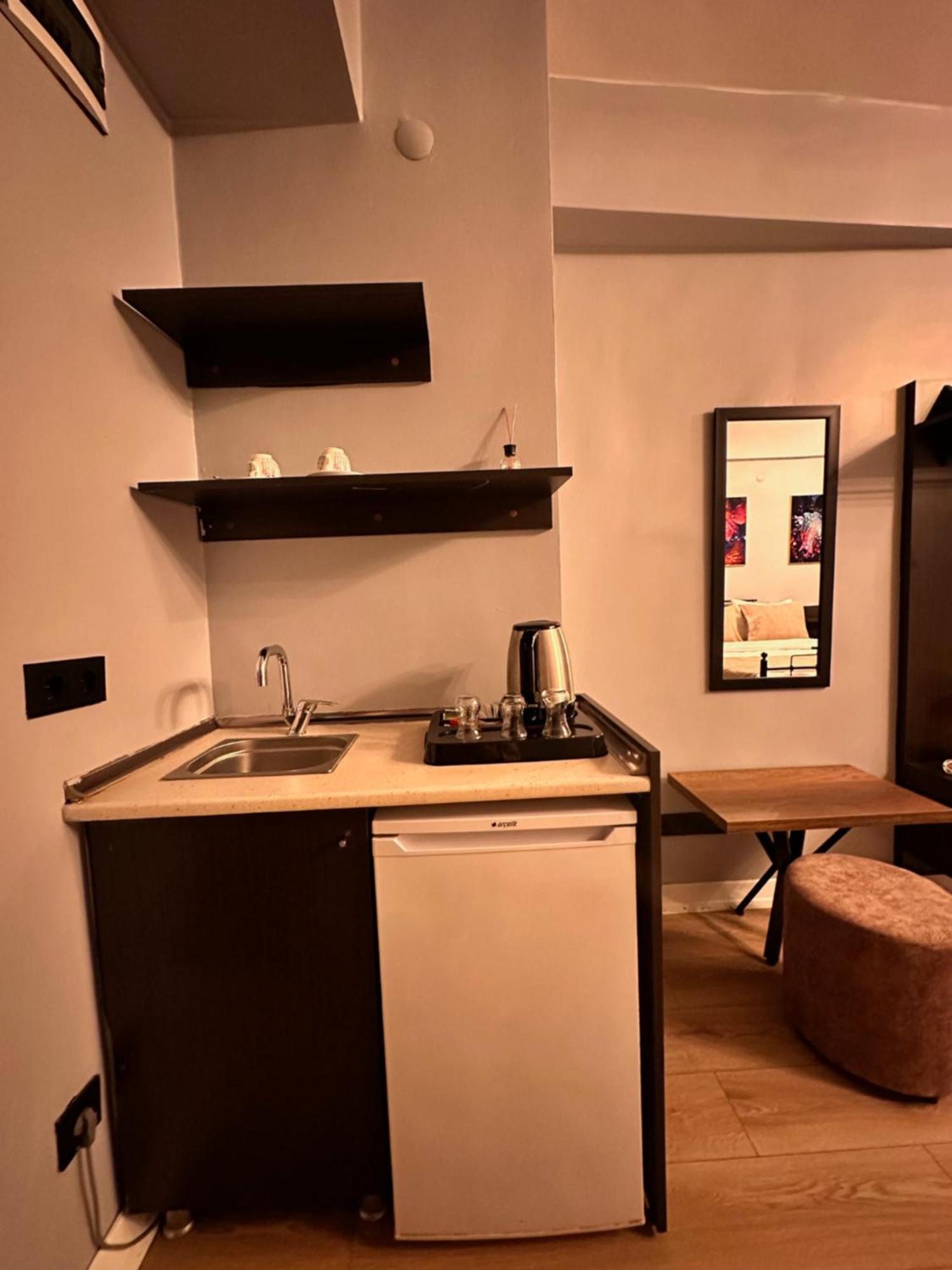Taksim Park Hotel Истанбул Екстериор снимка